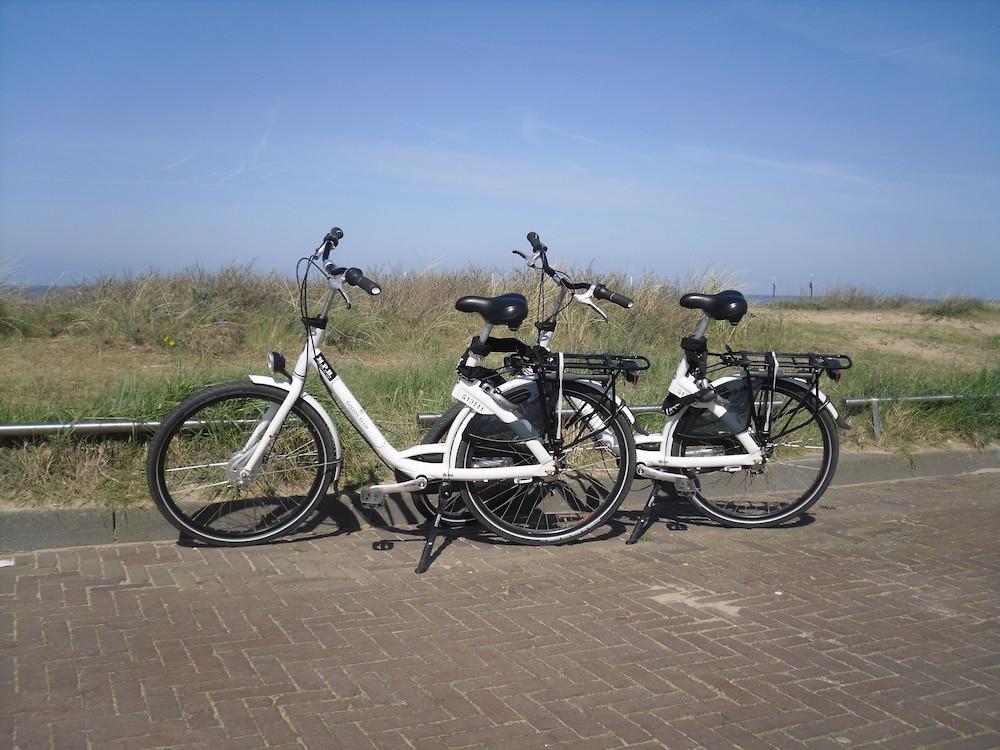 Отель Golden Tulip Leiden Centre Экстерьер фото