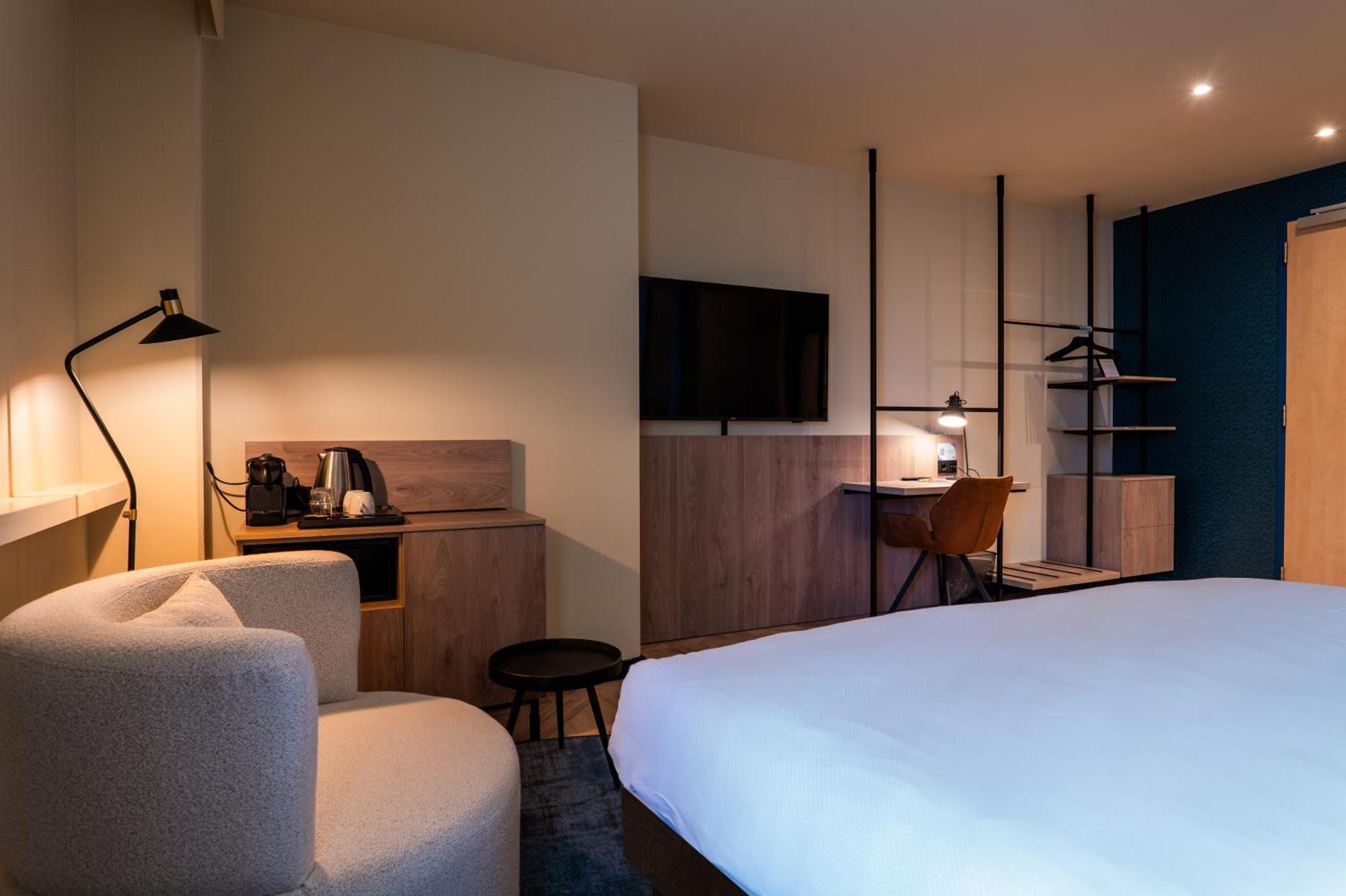 Отель Golden Tulip Leiden Centre Экстерьер фото