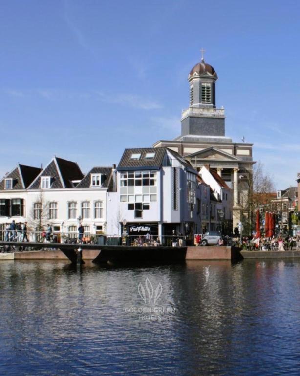 Отель Golden Tulip Leiden Centre Экстерьер фото