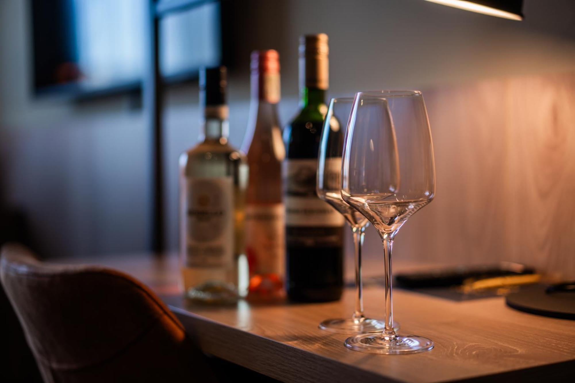 Отель Golden Tulip Leiden Centre Экстерьер фото
